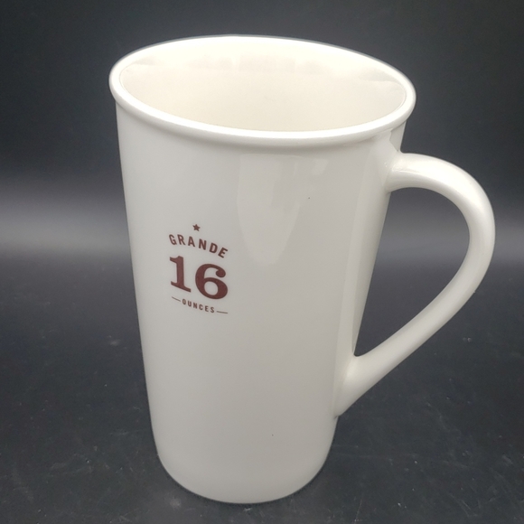 Starbucks Other - Starbucks Classic Grande 16 oz Coffee Mug 2010 Tea